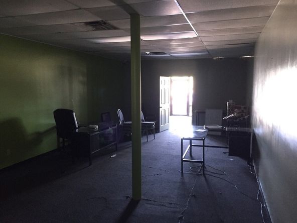 Retail/Medical Spaces For Lease: 1440 Dunn Ave, Jacksonville, FL 32218